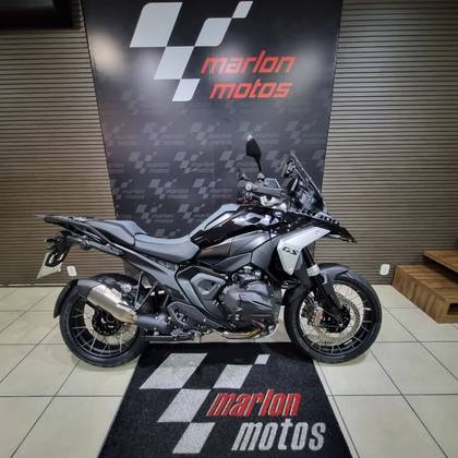 BMW R 1300 GS TRIPLE BLACK 